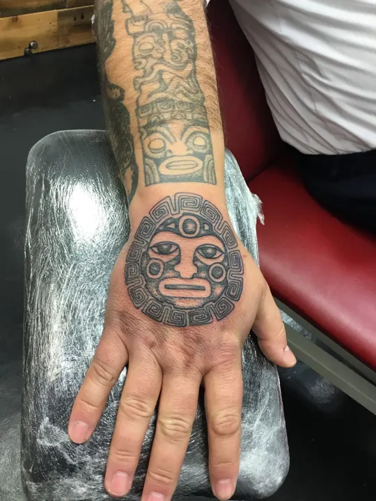 Custom tattoo by Warren Coates at Avinit Tattoo, Orpington (portfolio piece 5)
