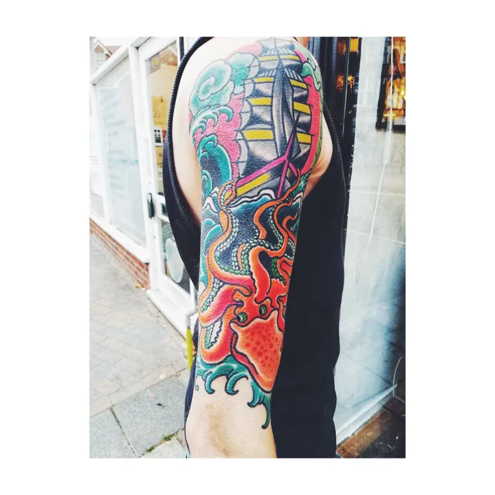 Custom tattoo by Warren Coates at Avinit Tattoo, Orpington (portfolio piece 13)