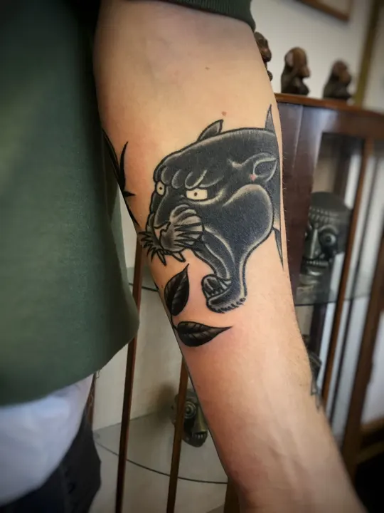 Custom tattoo by Warren Coates at Avinit Tattoo, Orpington (portfolio piece 43)