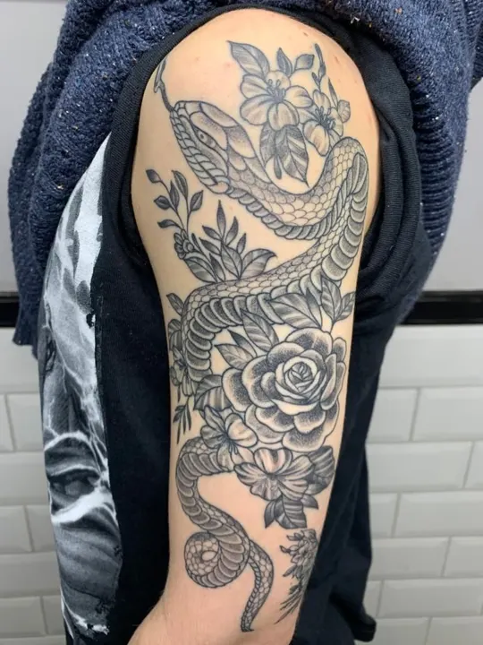 Custom tattoo by Warren Coates at Avinit Tattoo, Orpington (portfolio piece 64)