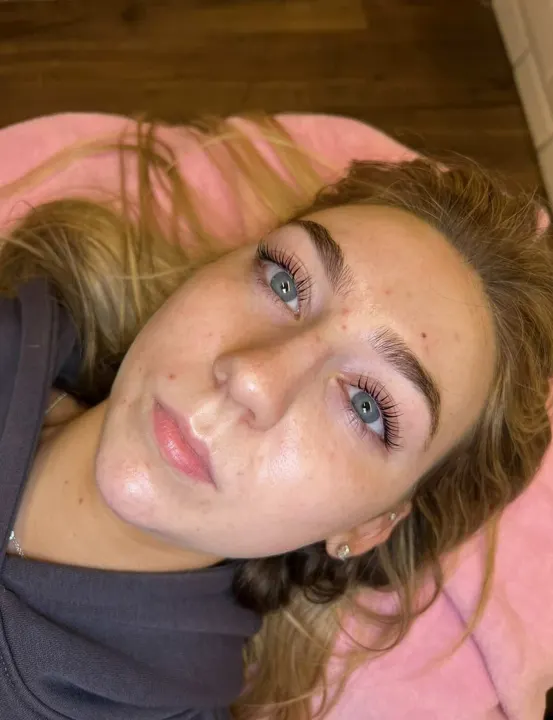 Brow or lash treatment by Zanzi Coates at Avinit Tattoo, Orpington (gallery image 4)