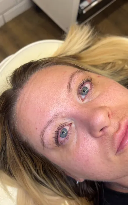 Brow or lash treatment by Zanzi Coates at Avinit Tattoo, Orpington (gallery image 5)
