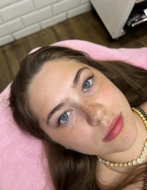 Brow or lash treatment by Zanzi Coates at Avinit Tattoo, Orpington (gallery image 7)