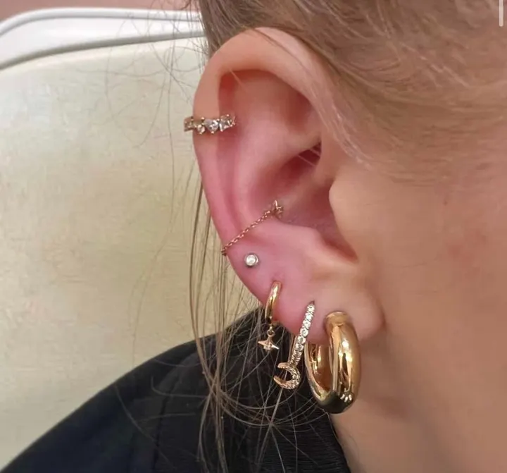 Body piercing by Zanzi Coates at Avinit Tattoo, Orpington (gallery image 18)